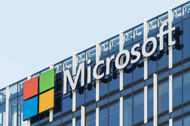 
						Мощный альянс: как OpenAI и Microsoft меняют цифровой мир